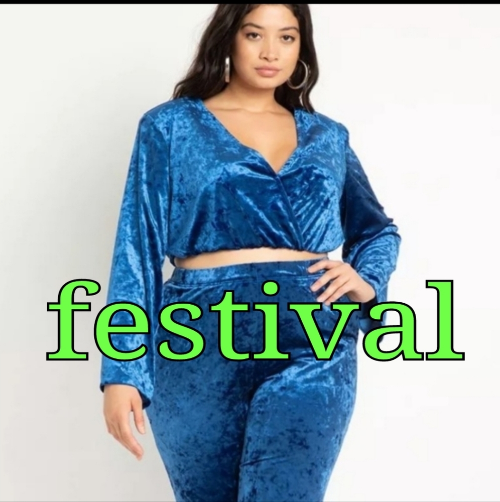 Crushed Velvet Surplice Crop Top - Picture 2 of 5